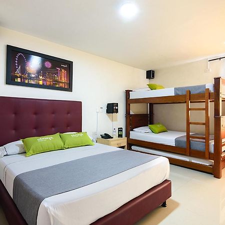 Hotel Colombia Avenida Medellín Buitenkant foto