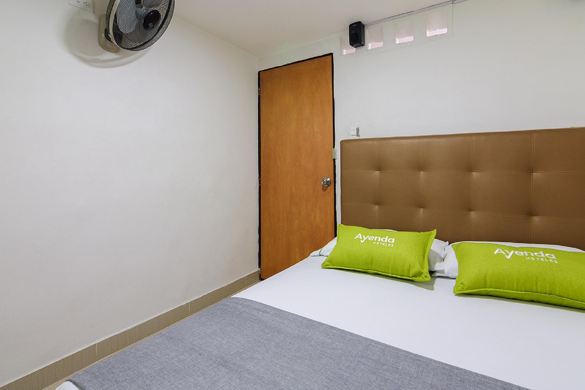 Hotel Colombia Avenida Medellín Buitenkant foto