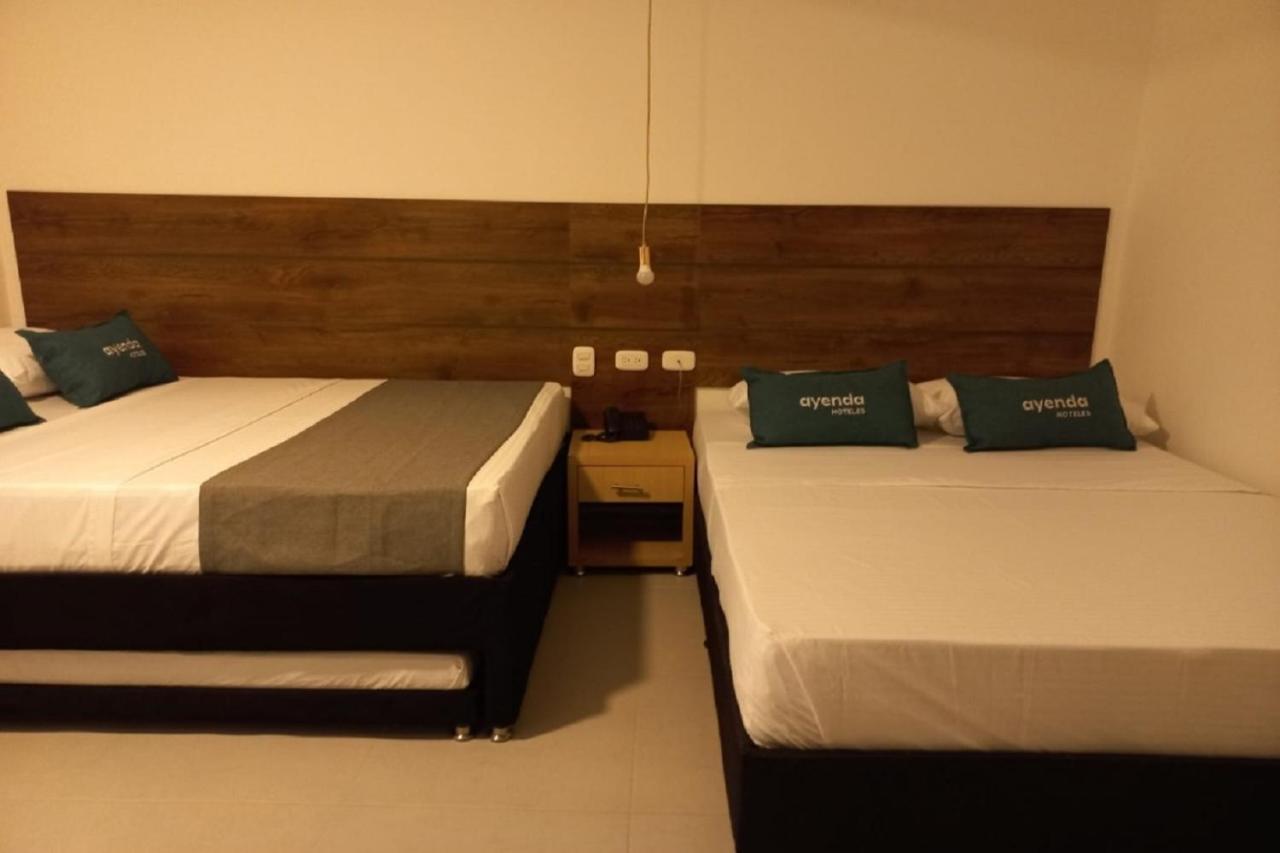 Hotel Colombia Avenida Medellín Buitenkant foto