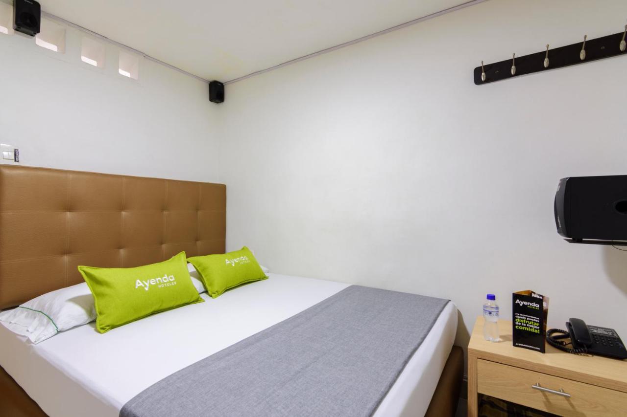 Hotel Colombia Avenida Medellín Buitenkant foto